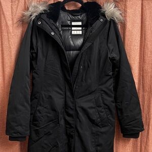Abercrombie & Fitch Black Puffer Jacket with Faux Fur Hood
